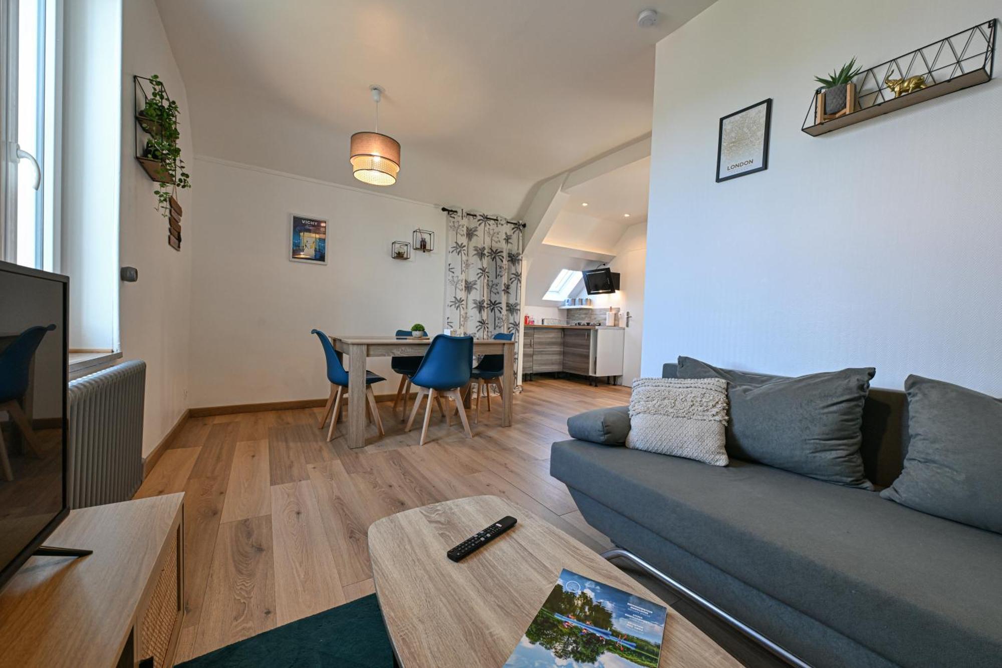 La Belle Rive Du Voyageur Apartment Bellerive-sur-Allier Exterior foto